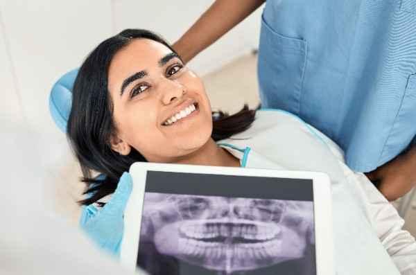 emergency dentist in Wigan