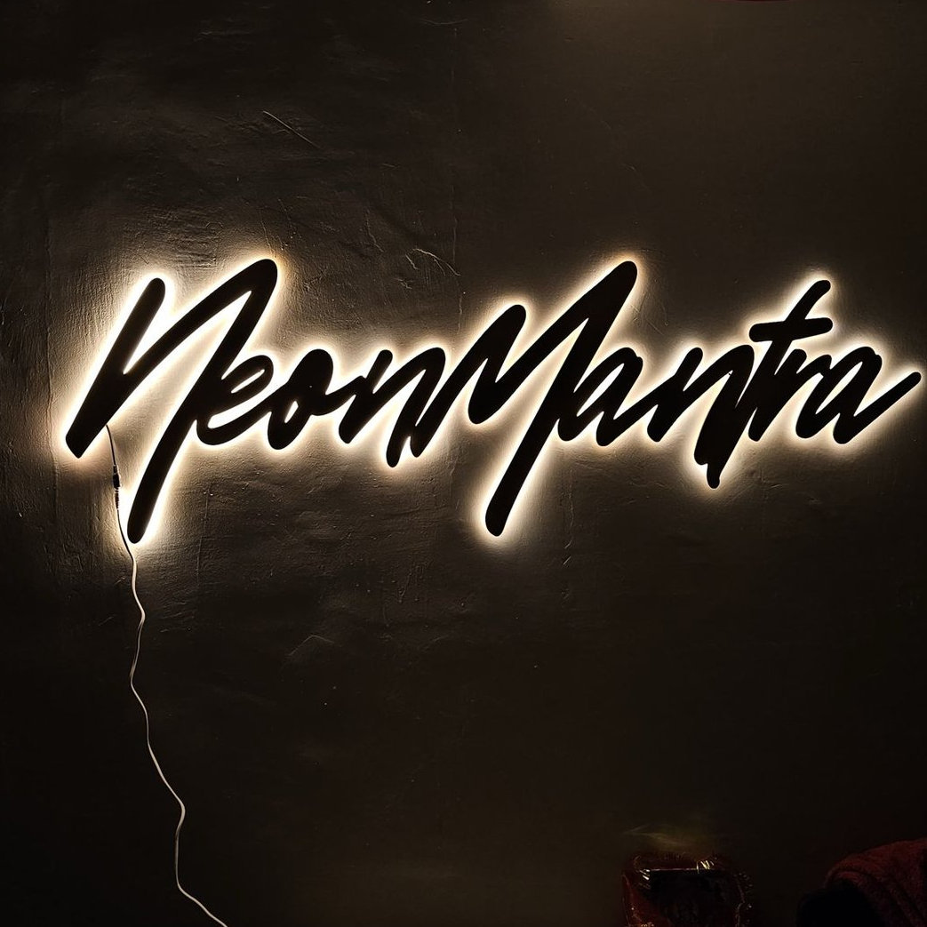 neonmantra